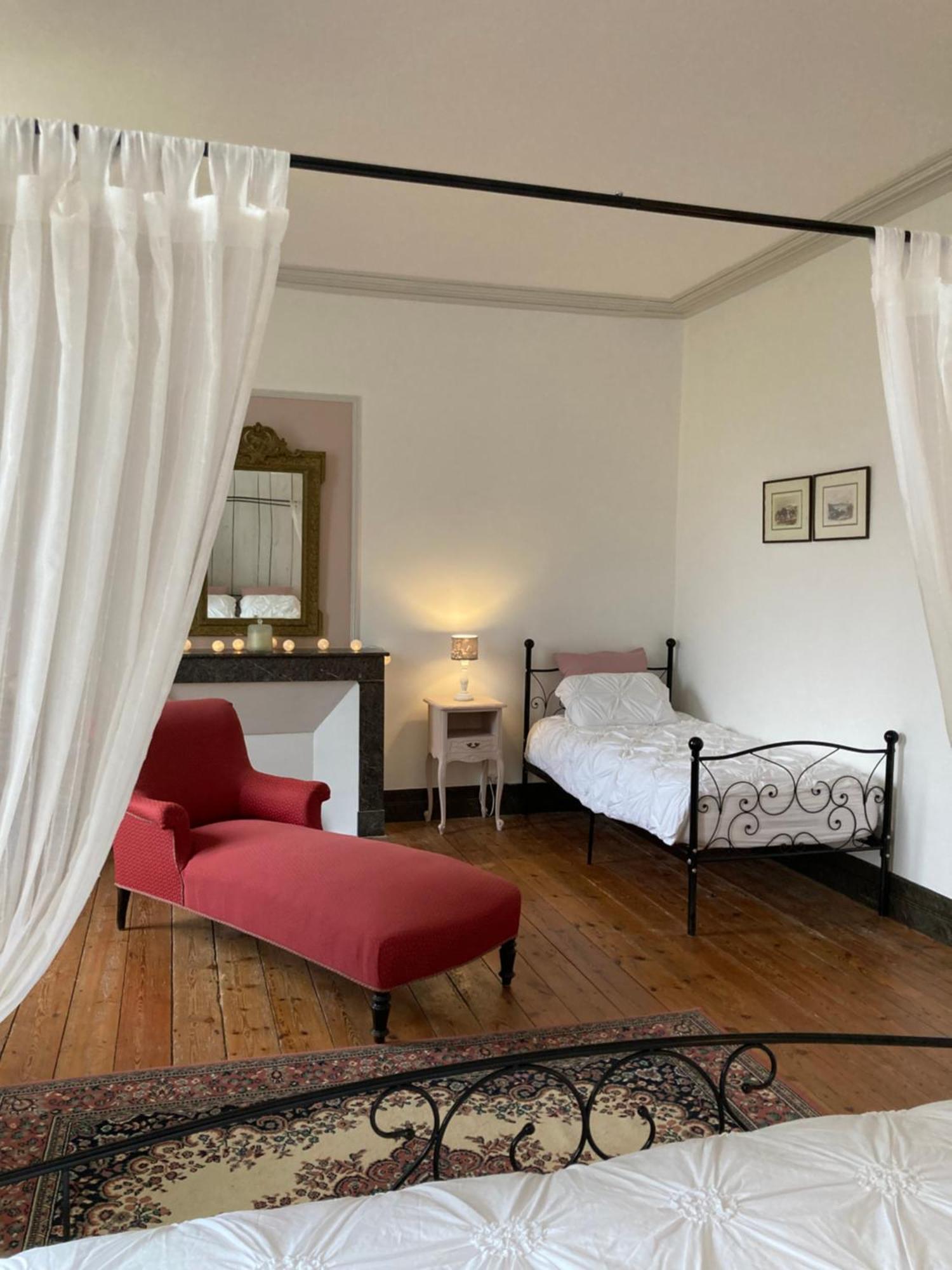 Les Croque-Notes, Chambres Et Table D'Hotes Lorignac Luaran gambar